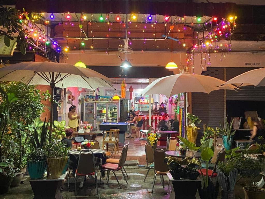 Pluemchai Guesthouse جومتين بيتش المظهر الخارجي الصورة