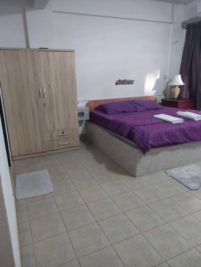 Pluemchai Guesthouse جومتين بيتش المظهر الخارجي الصورة