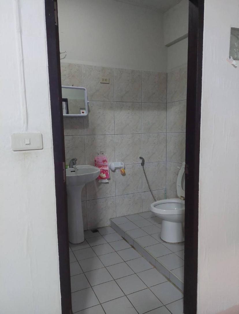 Pluemchai Guesthouse جومتين بيتش المظهر الخارجي الصورة