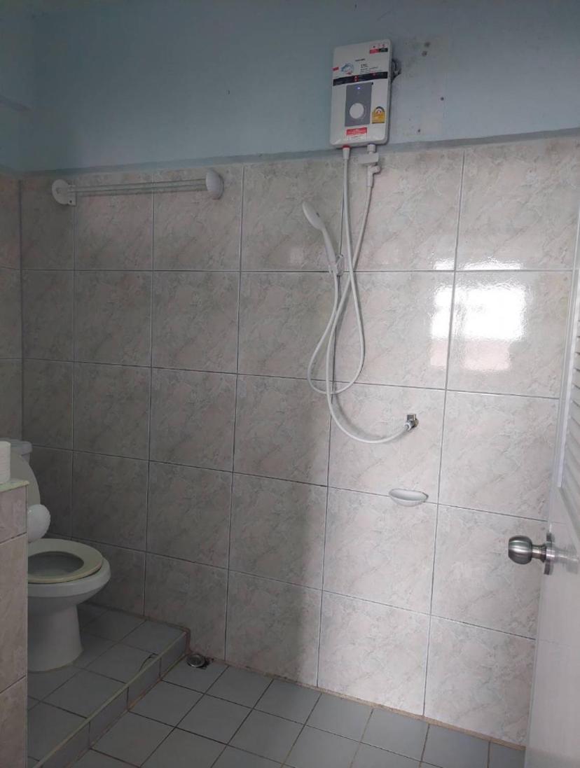 Pluemchai Guesthouse جومتين بيتش المظهر الخارجي الصورة