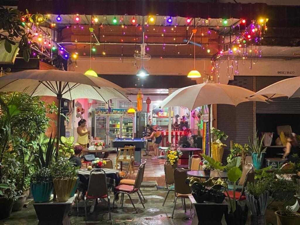 Pluemchai Guesthouse جومتين بيتش المظهر الخارجي الصورة